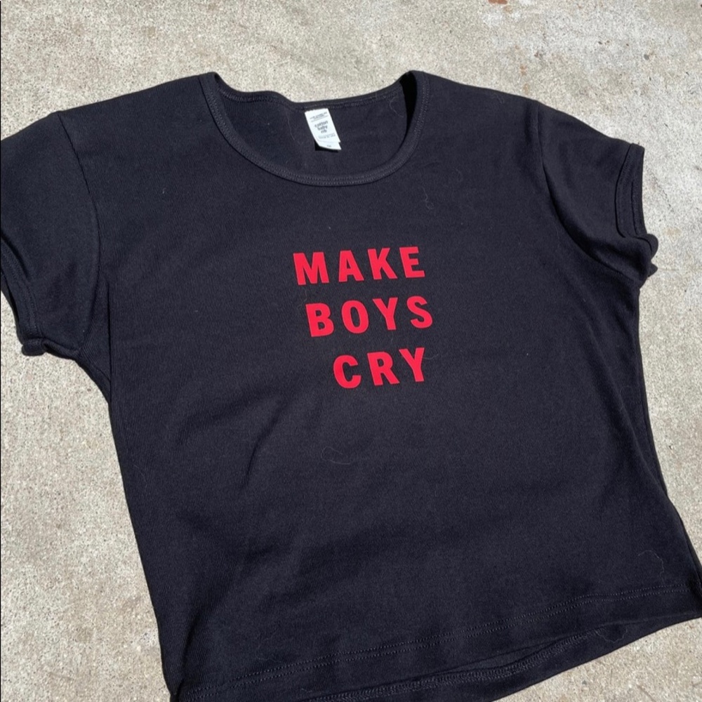 MAKE BOYS CRY TOP